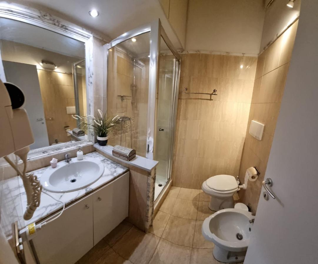 Lovely Apartments In City Centre "Third Floor, Without Elevator" Rom Exteriör bild