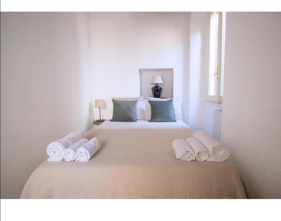 Lovely Apartments In City Centre "Third Floor, Without Elevator" Rom Exteriör bild