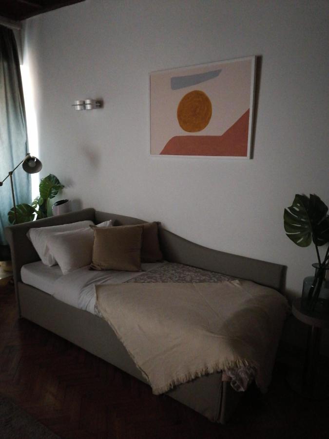 Lovely Apartments In City Centre "Third Floor, Without Elevator" Rom Exteriör bild